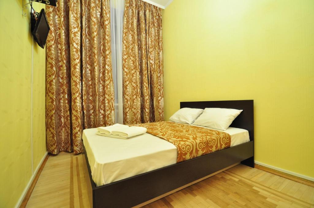 Status Guesthouse Kiev Luaran gambar